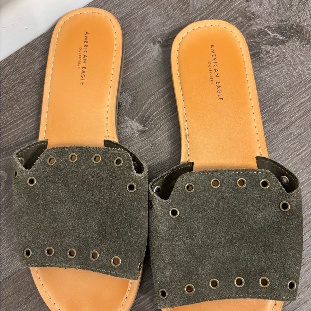 American Eagle Outfitters Green Suede Sandals